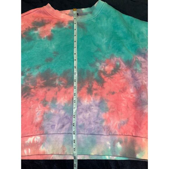 NWOT TIE DYE SWEATSHIRT IN GREAT COLORS! - Picture 5 of 5